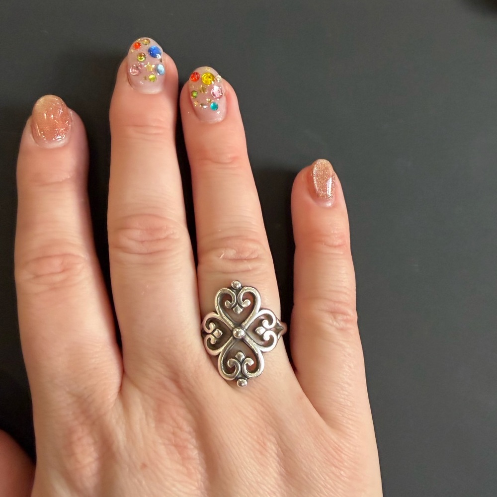 Jams Avery Adorned Hearts Ring